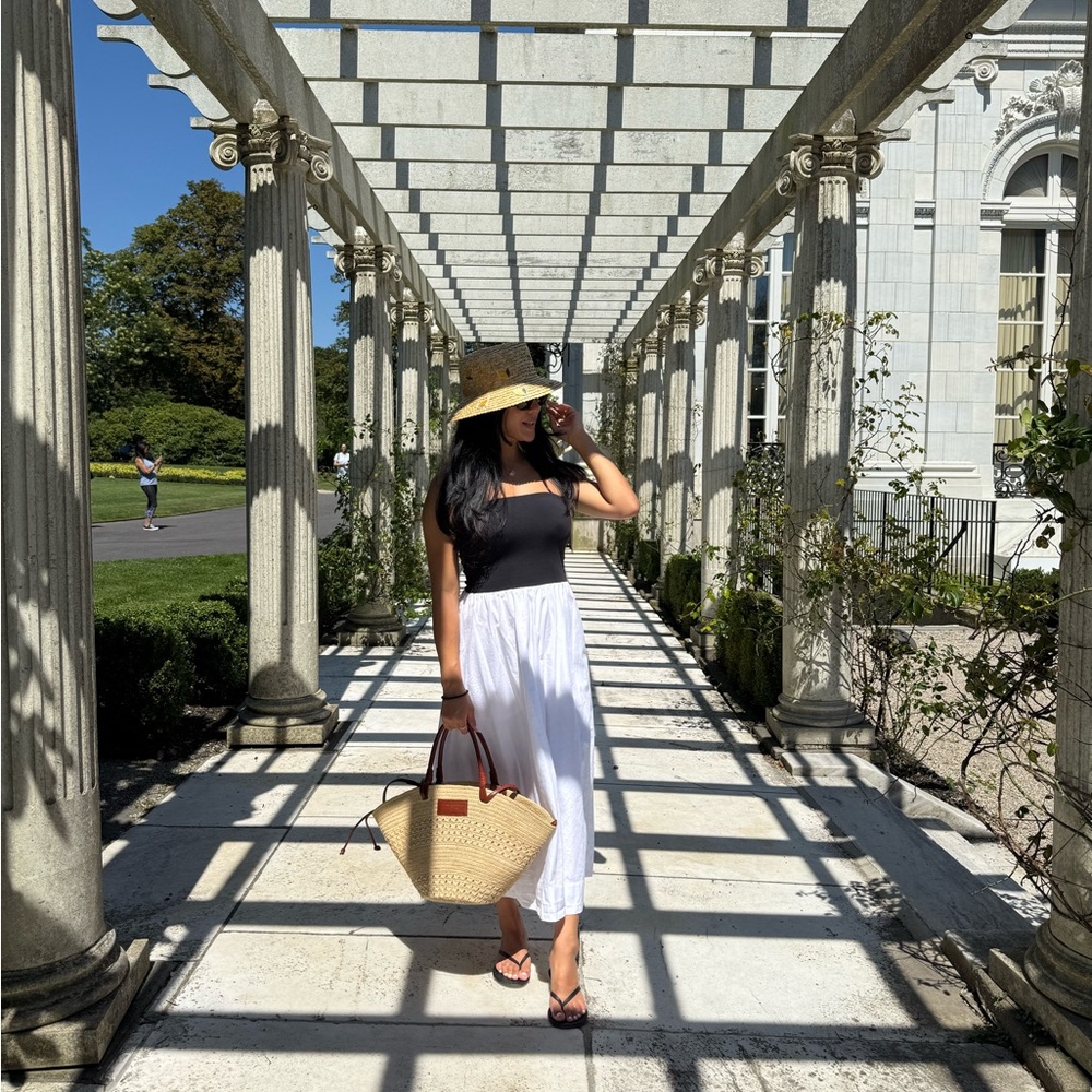 Meet your Posher, Jina